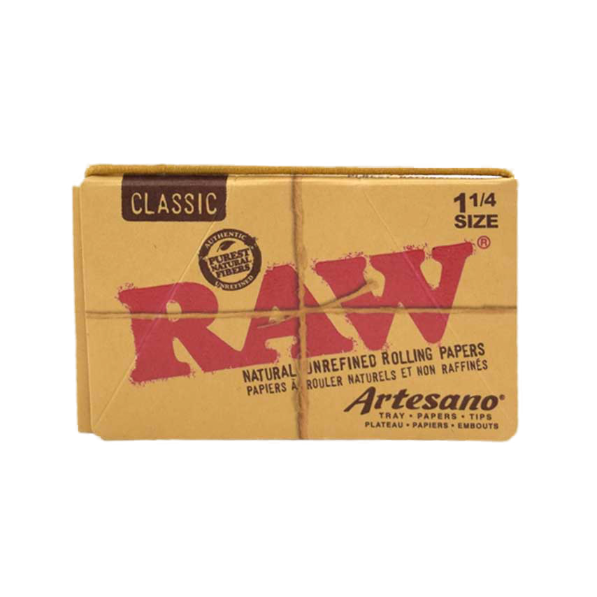Packaging for RAW Classic Artesano 1¼ Size rolling papers.